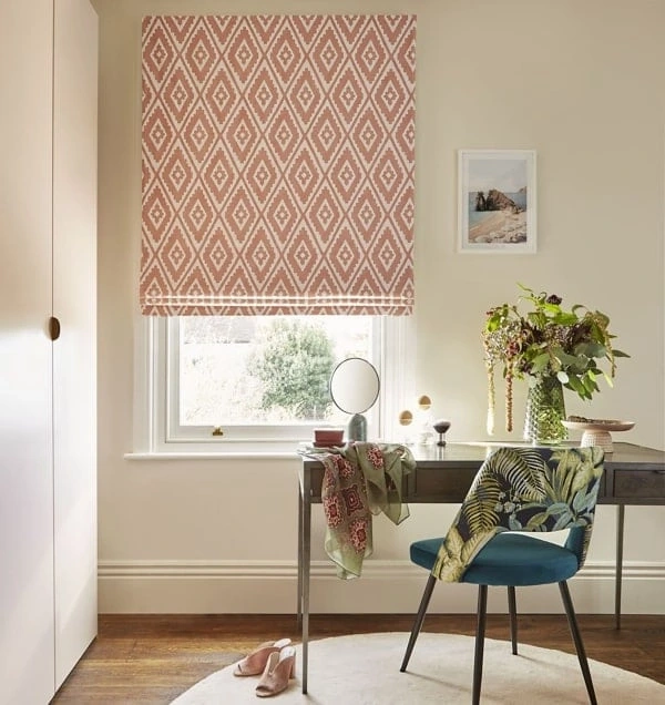 Custom-made-bLACKOUT-blinds-perfect-for-Dubai